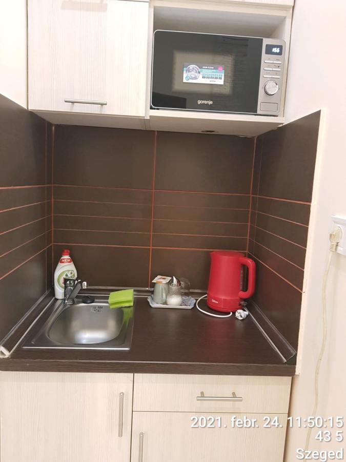 Rozsa Apartmanhaz Szeged Eksteriør billede