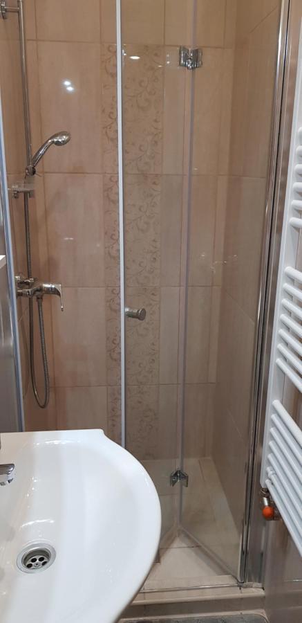 Rozsa Apartmanhaz Szeged Eksteriør billede